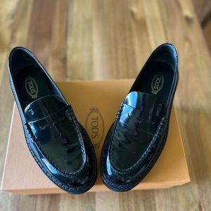 Tod’s platform loafers